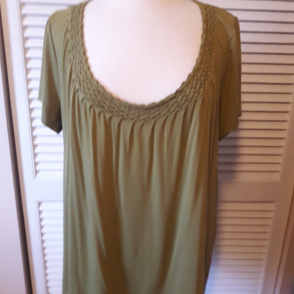 Olive Green short sleeve shirt